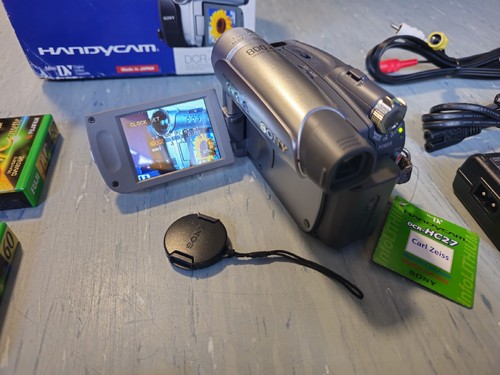 Nuovo sony handycam dcr hc27e - sony, dcr-hc27e