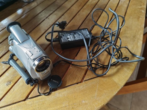 Videocamera mini canon - mini, ntsc