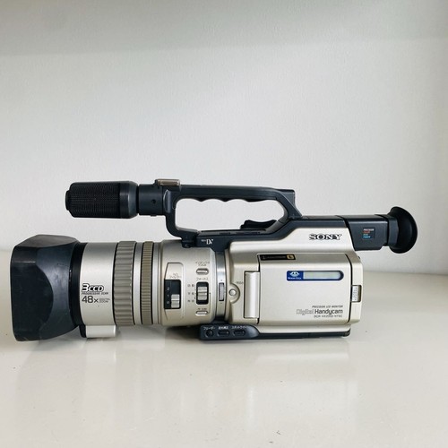 Videocamera sony dcr vx2000 - videocamera,